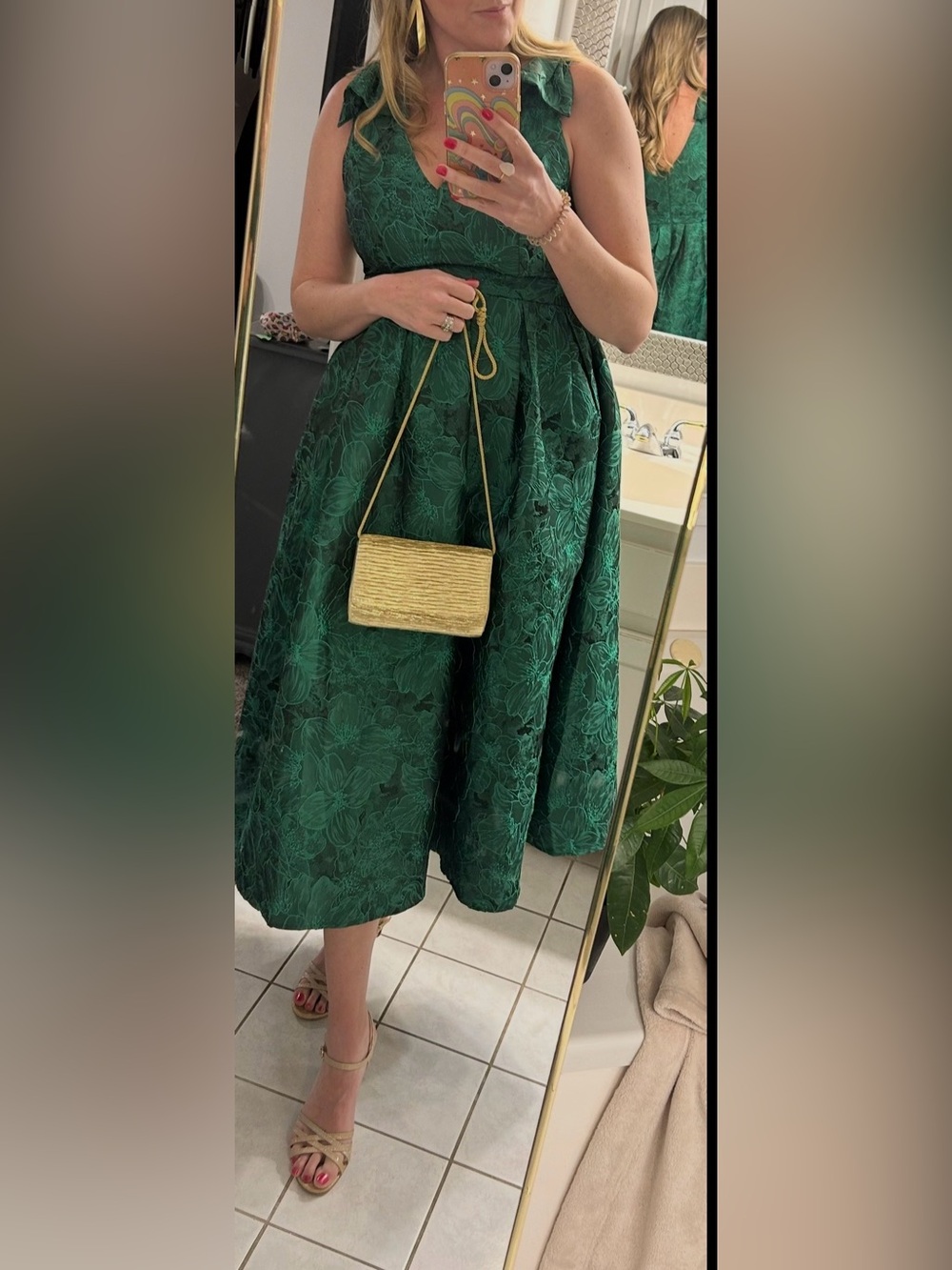 Entro size large Elegant Green Floral V-Neck Women's Dress